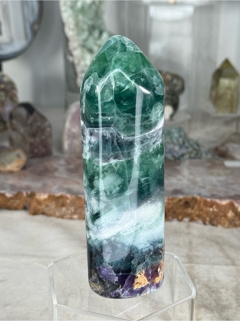 Durango Fluorite Tower – Mexico
✨ Natural Fluorite Point Tower Blues & Greens ✨